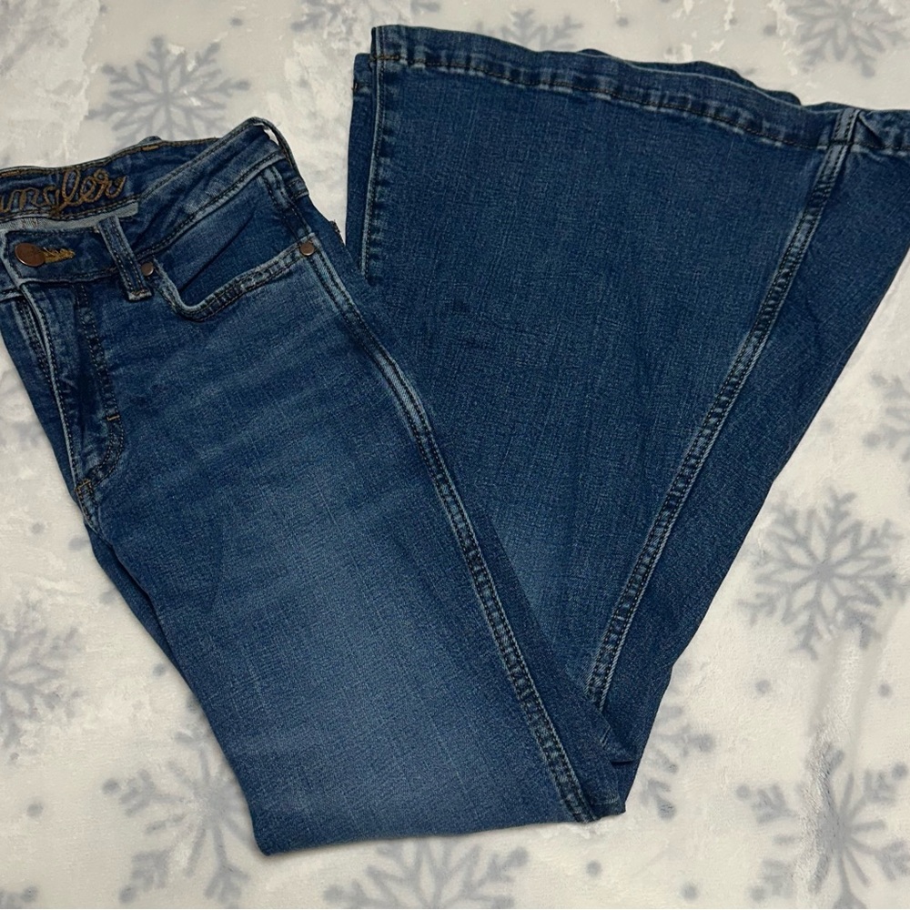 Wrangler Retro Trumpet Flare Bellbottom